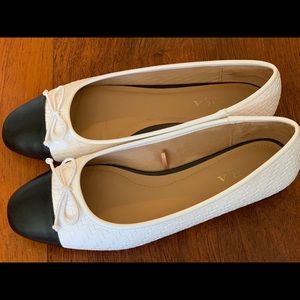 ZARA cap toe ballerina flats